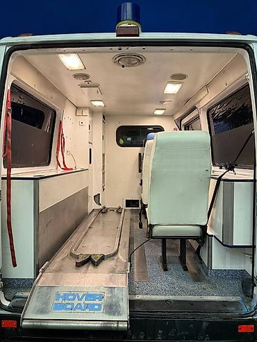 Аренда фургона: Продаётся реанимобиль на базе Mercedes‑Benz Sprinter 213 CDI 💰 Цена — 8