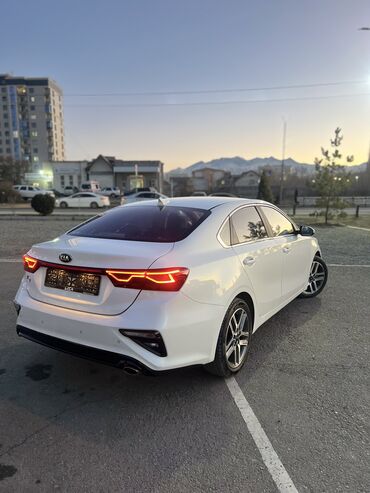 Kia: Kia K3: 2019 г., 1.6 л, Вариатор, Бензин, Седан — 4