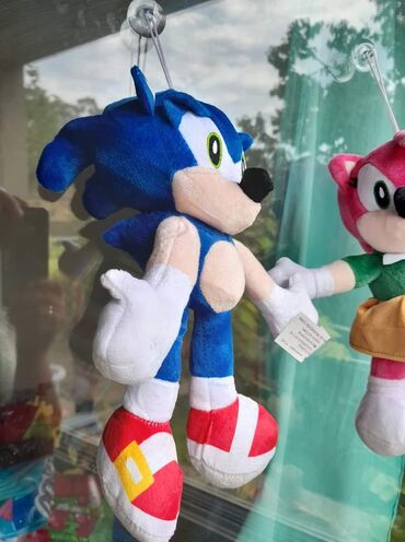 Igračke: 1kom po izboru 950din 5kom (razlicitih) 3000din Plišana Sonic druzina — 7