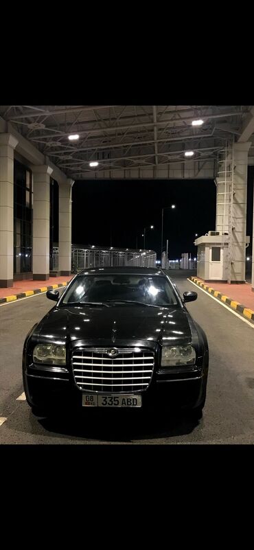 автомобиль форд: Chrysler 300C: 2006 г., 2.7 л, Автомат, Газ, Седан