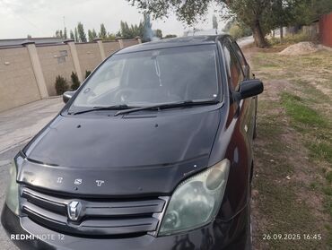 Toyota: Toyota ist: 2003 г., 1.5 л, Автомат, Бензин, Хэтчбэк