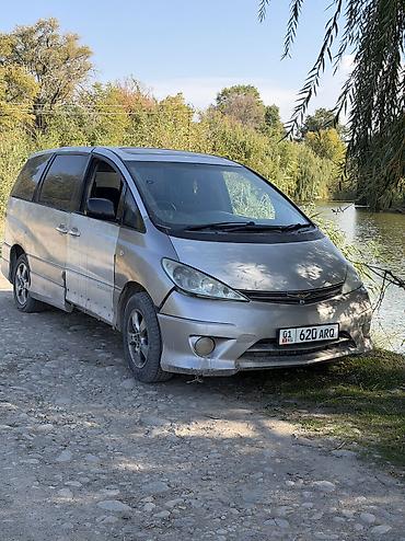 неки: Toyota Estima: 2004 г., 3 л, Автомат, Газ, Минивэн — 4