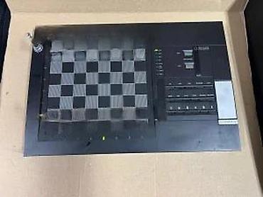 Društvene igre: Kasparov Conquistador – elektronski šah-kompjuter - Samostalna — 10