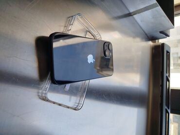 IPhone 13, 128 GB, Qara, Face ID