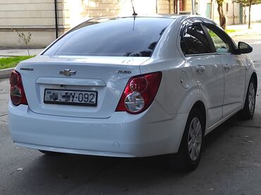 Chevrolet: Chevrolet Aveo: 1.2 l | 2013 il 270000 km Sedan