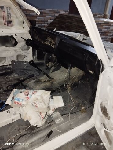 VAZ (LADA): VAZ (LADA) 2107: 1.5 l | 1981 il 1800 km Sedan — 18