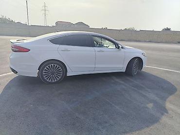ford fusion kredit: Ford Fusion: 2 l | 2017 il 95000 km Sedan — 10