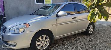 tank 3 pro: Hyundai Accent: 1.5 l | 2008 il Sedan — 4