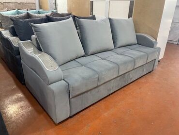 надувные диван: Диван-кровать, цвет - Серый, Новый