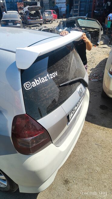 авто с последующим выкупом фит: Задний спойлер Honda 2003 г., Новый, Аналог