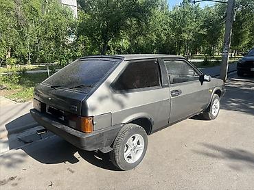 Продажа авто: ВАЗ (ЛАДА) 2108: 1994 г., 1.3 л, Механика, Бензин, Хэтчбэк — 4