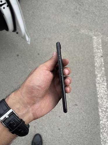 Apple iPhone: IPhone 7, 128 GB, Jet Black, Barmaq izi — 4