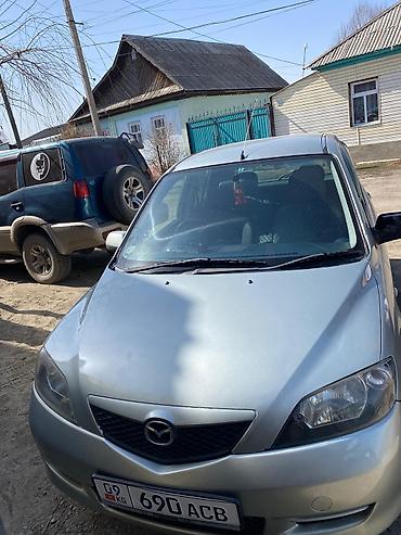 w211 e270: Mazda Laputa: 2003 г., Автомат, Бензин, Хэтчбэк — 1