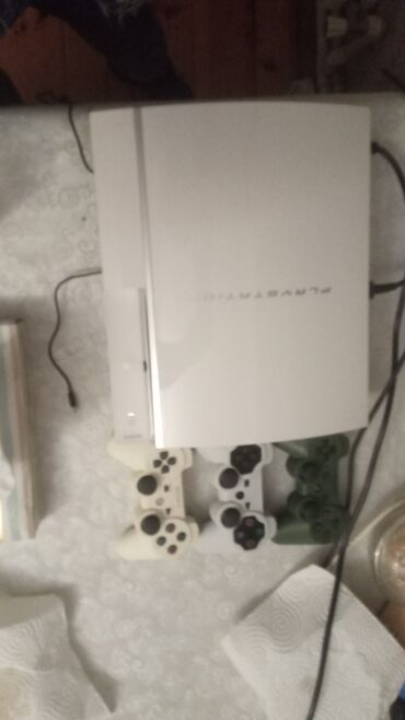 запчасти для стиральных машин в баку: PlayStation 3 (ağ rəng) + 3 ədəd DualShock 3 pultu və Hopmann
