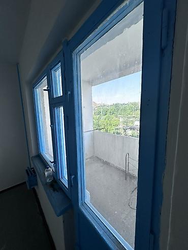 купит контейнер: 4 комнаты, 80 м², 106 серия улучшенная, 3 этаж, Свежий ремонт — 1
