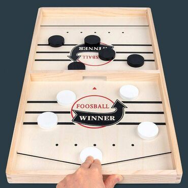 купить перчатки для футбола: Настольная игра FOOSBALL с шашками. Отличная игра для веселого