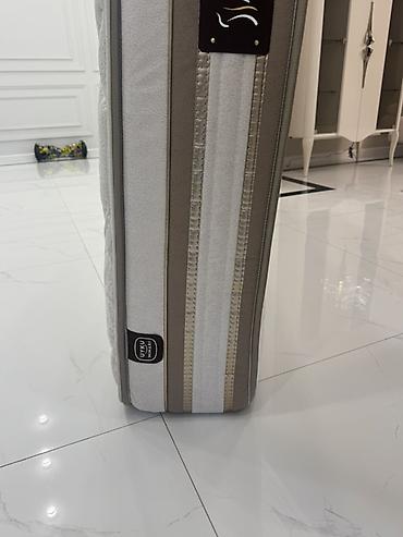 2 nəfərlik taxt döşəyi: İstikbal Active Life Gold S döşəyi Yeni kimi,Çarpayının üzərində — 1