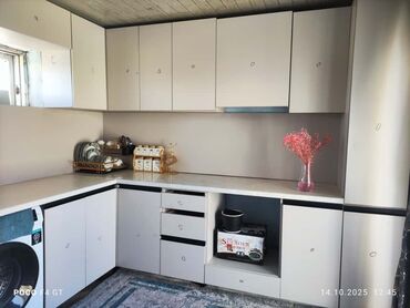купить дом в московском районе: Времянка, 5 кв. м, 2 бөлмө, Менчик ээси, Эски ремонт
