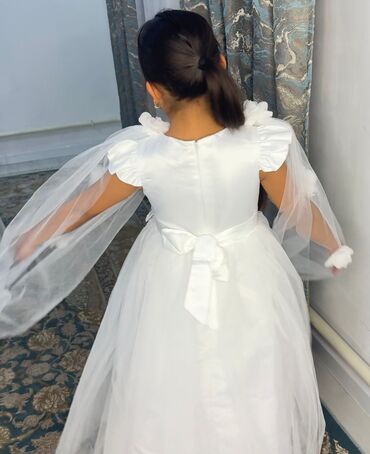 Платья: Детское платье, цвет - Белый, Новый — 3