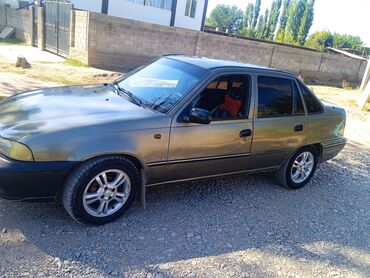 домкрат воздушный: Daewoo Nexia сатылат 1.5 простой матор жылы 2000 на ходу баасы 120000
