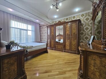 Günlük kirayə mənzillər: 3 otaqlı, Nəsimi r. r-nu — 9