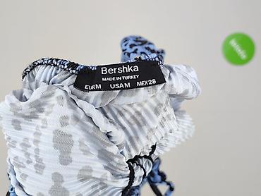 pull and bear wyprzedaz: Bershka, Bluzka damska, rozmiar M — 4