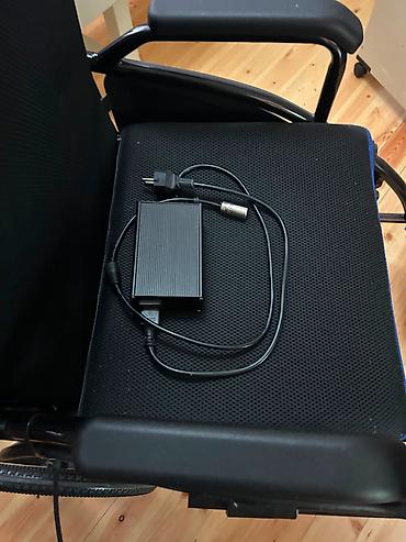 Əlil arabaları: Elektrik təkərli arabası – kompakt, rahat və etibarlı Çox az istifadə — 5