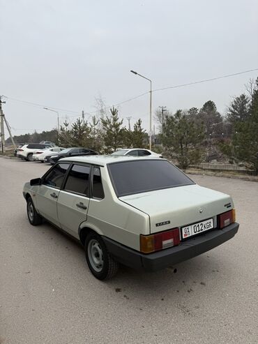 ВАЗ (ЛАДА): ВАЗ (ЛАДА) 21099: 2002 г., 1.5 л, Механика, Бензин, Седан — 4