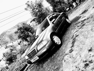 Mercedes-Benz: Mercedes-Benz : 1993 г., 1.8 л, Автомат, Бензин, Седан