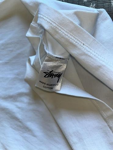 Футболки: Футболка Stussy, белая, хлопок. - Материал: 100% cotton (ярлык: Made — 2