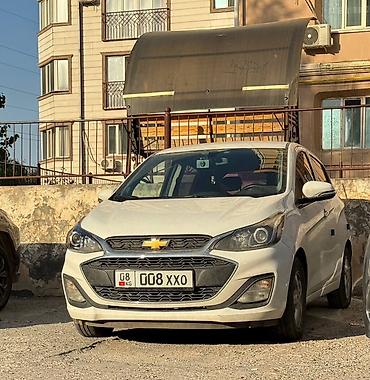 Chevrolet Spark: 2020 г., 1 л, Автомат, Бензин, Хэтчбэк