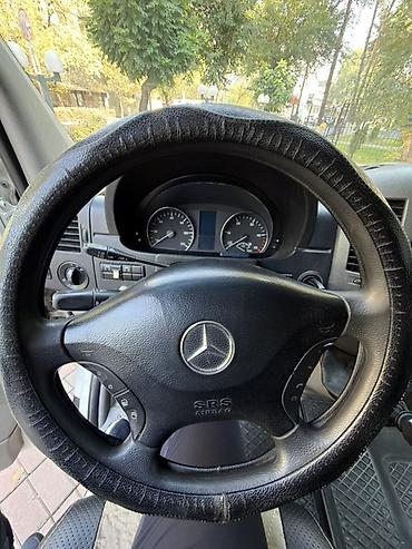 грузовые спринтера: Mercedes-Benz Спринтер: 2011 г., 2.7 л, Механика, Дизель, Фургон — 6
