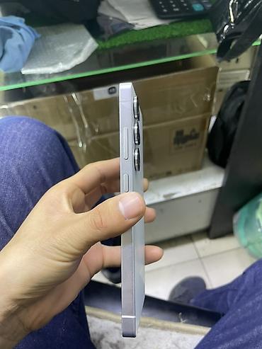 iphone 13 256: Samsung Galaxy S25 Ultra, белый - Экран 6.8" Dynamic AMOLED 2X, 120 — 4