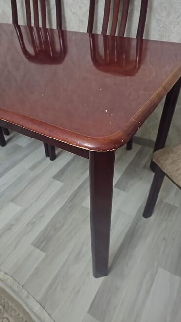 işlenmiş masa desti: Qonaq otağı üçün, İşlənmiş, Kvadrat masa, 6 stul, Malayziya