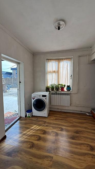 Продажа коттеджей и домов: Продается участок с домом Арча-Бешик, 3 сотки Характеристики дома: * — 10