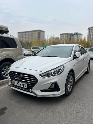 Hyundai: Hyundai Sonata: 2018 г., 2 л, Автомат, Газ, Седан