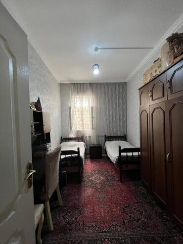 Həyət evləri və villaların satışı: 6 otaqlı, 150 kv. m, Orta təmir — 4