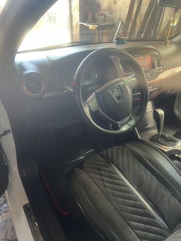 Digər Avtomobillər: Ağ rəngli sedan tipli avtomobil, sport dizayn Masinda Hec bir prablem -da lalafo.az — 13 Digər Avtomobillər: Ağ rəngli sedan tipli avtomobil, sport dizayn Masinda Hec bir prablem — 13