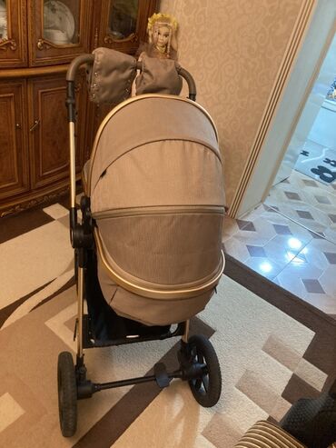 Araba-beşiklər: Çıxarıla bilən beşikli araba, Yaş: <1 ay — 9