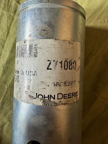 купить шнек: Втулка шлицевая Z71080 подходит к John Deere 18 шлицов Новая — 2