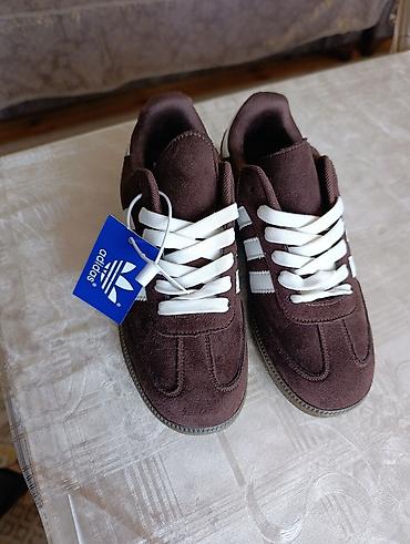 adidas ev geyimleri instagram: Adidas Originals Samba stilində idman ayaqqabıları - Model: Adidas — 3