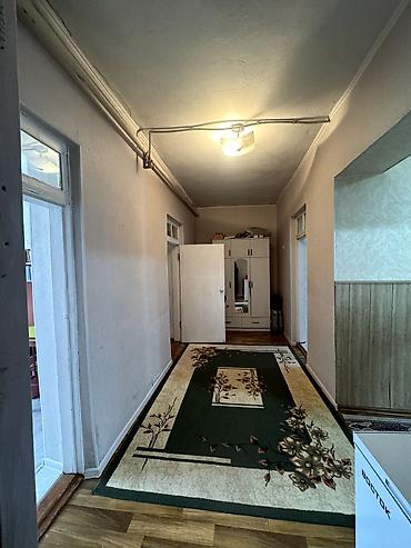 Продажа квартир: 3 комнаты, 90 м² — 8