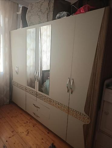 Dolab ela veziyyetde Tecili satilir 220 azn Olcu 250/200 Unvan lalafo.az -da Dolab ela veziyyetde Tecili satilir 220 azn Olcu 250/200 Unvan