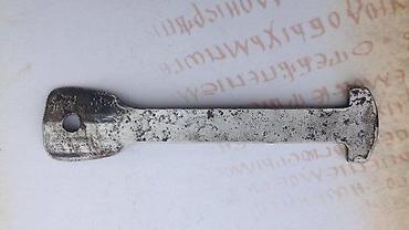 Ostali antikviteti: Stara saračka alatka. Stara saračka alatka. Ručni rad. Teška, masivna — 3