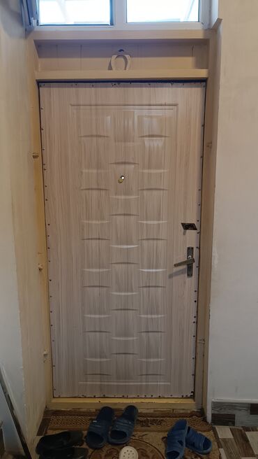 Furnitura və aksessuarlar: Mənzil üçün İşlənmiş Giriş qapısı With peephole, Zəmanətli, Ünvandan götürmə