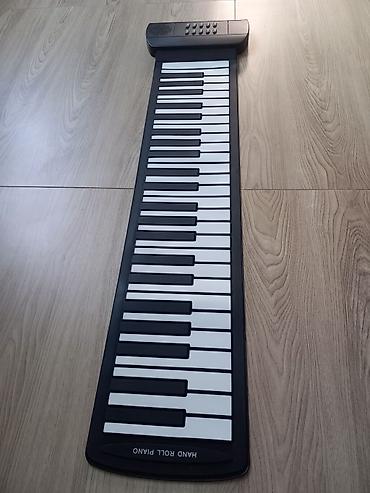 nerd oyunu yükle: Portativ rulon piano (Hand Roll Piano) - Tam ölçülü klaviatura — 3