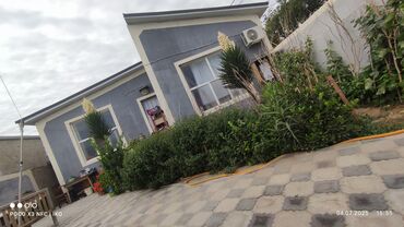 Həyət evləri və villaların satışı: Binə 3 otaqlı, 95 kv. m — 4