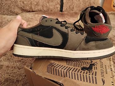 эркектердин бут кийими: Эркектердин кроссовкасы, 38, Nike, Колдонулган, түсү - Күрөң, Өзү алып кетүү — 4