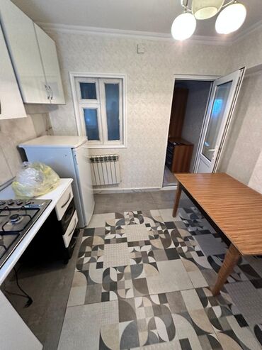 Uzunmüddətli kirayə evlər: 25 kv. m, 1 otaqlı, Kombi, Qaz, İşıq — 10