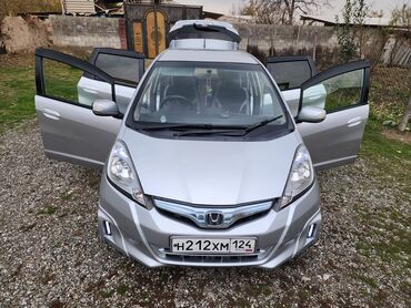 подшибник фит: Honda Fit: 2010 г., 1.3 л, Вариатор, Гибрид, Хэтчбэк